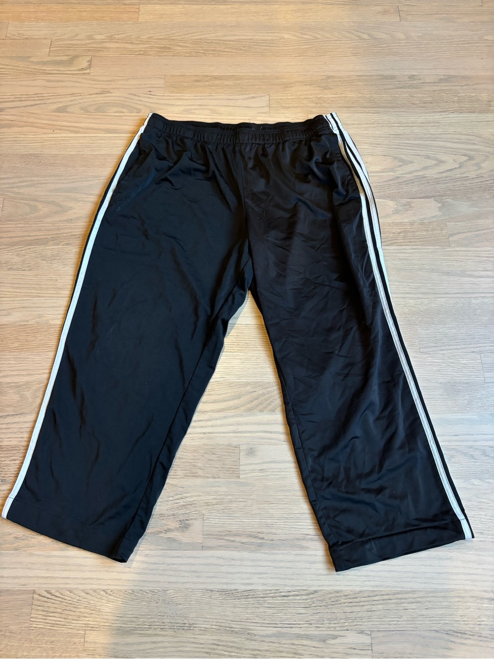 adidas Black Sweatpants with White Side Stripes Men’s XXL short